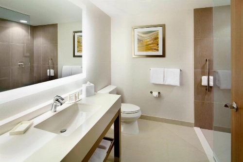 Courtyard by Marriott Knoxville West/Bearden image 6