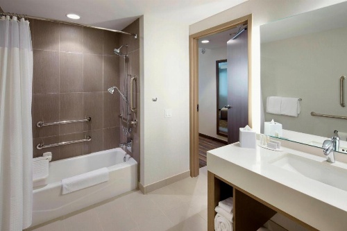 Courtyard by Marriott Knoxville West/Bearden image 7